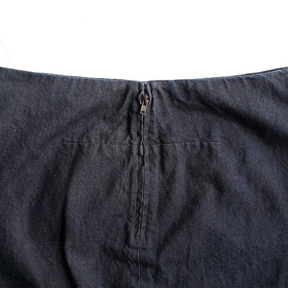 GAP Dark Wash Denim Mini Skirt - Picture 4 of 5